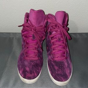 Nike Hyperclave Lite SDE Lila Purple Basketball. W-9